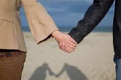 Từ trang sách: Quý thay tình nghĩa vợ chồng