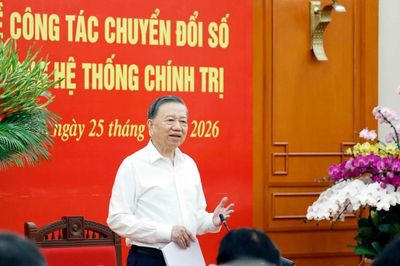 100 ngày xử lý các điểm nghẽn về chuyển đổi số trong hệ thống chính trị