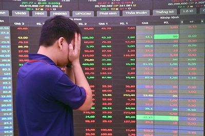 Cổ phiếu bị bán tháo ồ ạt