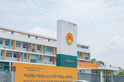 Khởi tố thêm 15 người liên quan vụ 147 điểm 10 Toán ở trường chuyên Tuyên Quang