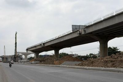 TPHCM yêu cầu nghiên cứu phương án cầu cạn ngay từ đầu khi làm cao tốc