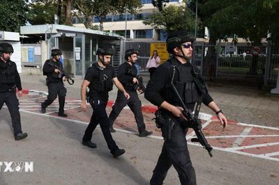 Israel khám xét đồng loạt, triệt phá đường dây buôn vũ khí và ma túy
