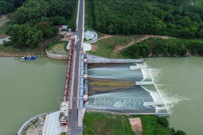 Nhiều giải pháp bảo đảm an toàn công trình hồ Dầu Tiếng