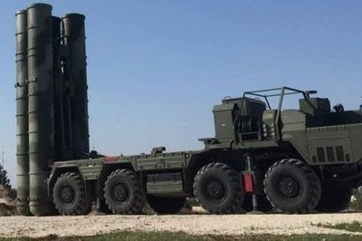 UAE mua S-400 của Nga: Hệ thống này giúp tăng cường sức mạnh phòng thủ thế nào trước Iran?