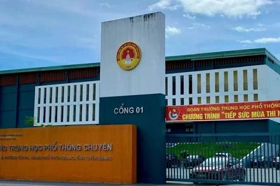 Bộ GD&ĐT lên tiếng về quyền xét tuyển của thí sinh tại điểm thi THPT Chuyên Tuyên Quang