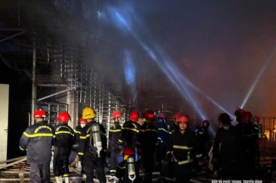 [Cập nhật] Cháy tại Khu công nghiệp Tây Bắc Ga