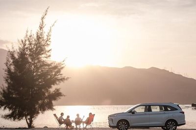 Toyota Veloz Cross 2026: Cập nhật giá lăn bánh và ưu đãi tới 75 triệu đồng