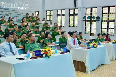 Khai giảng lớp bồi dưỡng tiếng Nga cho cán bộ, chiến sĩ Công an tỉnh Khánh Hòa