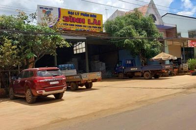 Đắk Sắk với 4 nhóm giải pháp tăng trưởng thương mại, dịch vụ