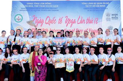 Để yoga có bước phát triển mới ở Bảo Lộc