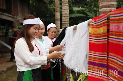 Tiếng thoi khắc khoải giữa đại ngàn