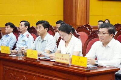 Đẩy mạnh hơn nữa công tác nội chính, phòng, chống tham nhũng, lãng phí, tiêu cực