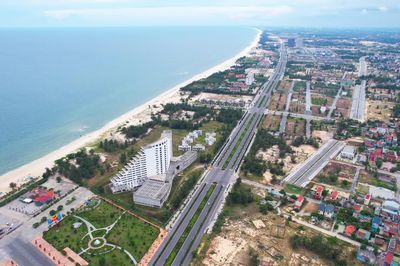 Đầu tư hạ tầng, phát triển du lịch biển