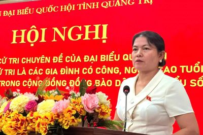 Đoàn đại biểu Quốc hội tỉnh tiếp xúc cử tri chuyên đề tại xã Khe Sanh