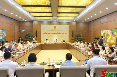 Đoàn ĐBQH tỉnh Sơn La tham dự Phiên họp thẩm tra của Ủy ban Dân nguyện và Giám sát của Quốc hội