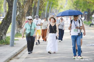 Bế mạc Kỳ họp thứ 2, HĐND thành phố khóa IX: Giá trị mỗi nghị quyết nằm ở hiệu quả triển khai