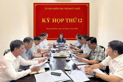Thi hành kỷ luật cán bộ sai phạm liên quan Dự án Nhà khách Tỉnh ủy Thừa Thiên Huế