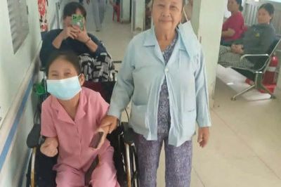 Mở rộng lòng từ: Người mẹ già nuôi con bệnh thận suốt 20 năm