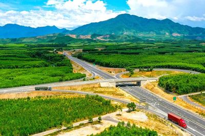 Bổ sung 5 tuyến cao tốc mới vào quy hoạch đường bộ