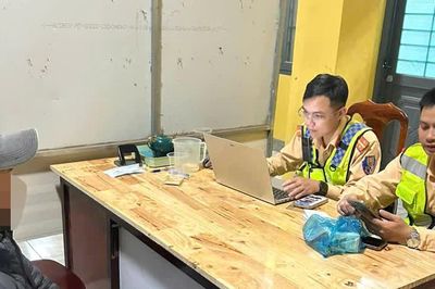 CSGT Đắk Lắk liên tiếp phát hiện người điều khiển xe máy dương tính với ma túy