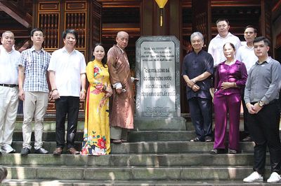 'Hành trình về nguồn – Giữ màu xanh Đất Tổ'