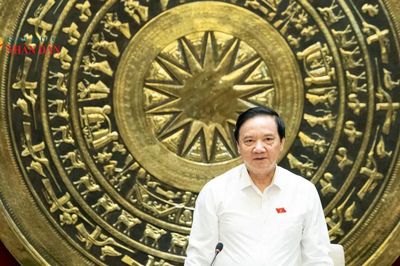 Phó Chủ tịch Quốc hội Nguyễn Khắc Định chủ trì phiên họp về xây dựng Nghị quyết về Quy chế quản lý hoạt động khoa học