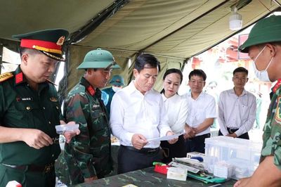Đón các anh về sau hơn nửa thế kỷ nghỉ yên nơi tuyến lửa