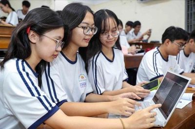 Tuyển sinh thời AI: Xu hướng chọn trường, ngành học