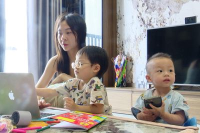 Nhiều người Việt lập quỹ hưu trí từ tuổi 30