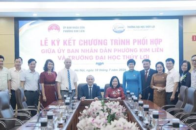 Phường Kim Liên bắt tay Đại học Thủy Lợi mở rộng không gian chuyển đổi số