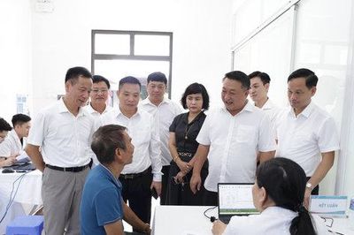 Xã Bình Minh tổ chức khám sức khỏe miễn phí cho người có công với cách mạng