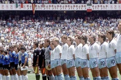 Anh đối đầu Argentina, bản lĩnh thay cho sự hoàn hảo?