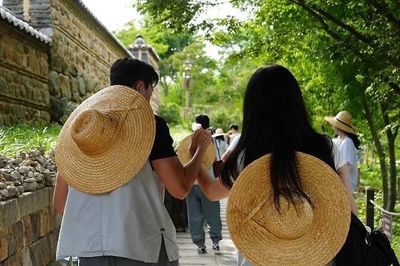 Hàn Quốc mai mối tại chùa, hơn 4.200 người tranh 20 suất tìm bạn đời