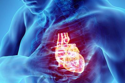 Người đàn ông 49 tuổi phát hiện vôi hóa van tim sớm, căn bệnh thường gặp ở người già