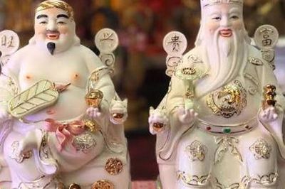 Top 4 điều kiêng kỵ khi thờ thần Tài, ông Địa không phải ai cũng biết