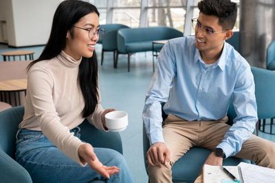 EQ cao không chỉ biết nói hay, mà còn biết lùi đúng 3 lần này trong cuộc đời