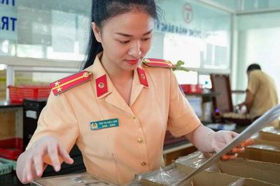 Đổi biển số, sang tên xe không phải kiểm định lại