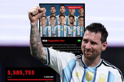 5 triệu chữ ký đòi loại Argentina từ đâu ra?