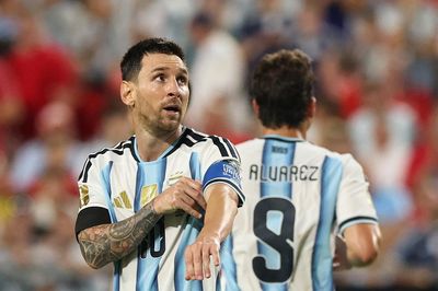 Argentina dính bê bối tài chính