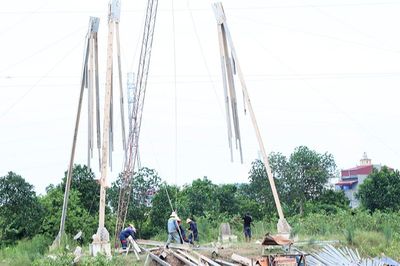Tập trung nguồn lực, quyết tâm hoàn thành dự án đường dây 500/220 kV Nho Quan - Phủ Lý - Thường Tín trong tháng 7