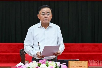 [Ảnh] Thường trực Ban Bí thư Trần Cẩm Tú chủ trì Hội nghị giao ban với các Tỉnh ủy, Thành ủy, Đảng ủy, các ban Đảng