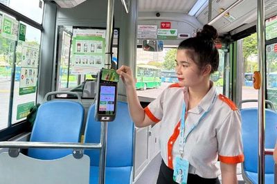 Xe buýt Thành phố Hồ Chí Minh: Lập kỷ lục với 294.266 lượt khách trong một ngày