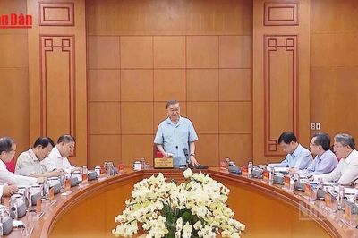 [Video] Tổng Bí thư, Chủ tịch nước Tô Lâm: Đặt công nghiệp hàng hải đúng vị trí trong chiến lược xây dựng Việt Nam trở thành quốc gia biển mạnh
