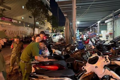 Chấn chỉnh tình trạng chiếm dụng vỉa hè trông giữ xe trái phép