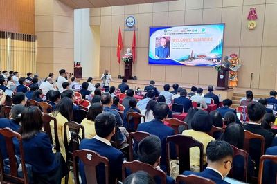 Nhiều nhà khoa học nổi tiếng trong và ngoài nước bàn về kinh tế đương đại