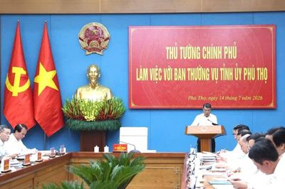 Thủ tướng yêu cầu Phú Thọ phấn đấu tăng trưởng từ 11% trở lên năm 2026