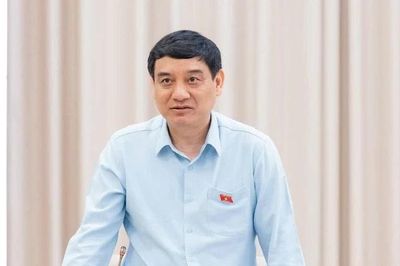 Từ vụ điểm 10 Toán bất thường ở Tuyên Quang, đề xuất tách riêng thi tốt nghiệp và đại học