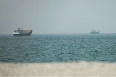 Lưu lượng tàu chở dầu qua eo biển Hormuz giảm mạnh