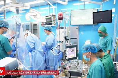 Quảng Ninh nâng cao chất lượng y tế bằng kỹ thuật cao và chuyển đổi số
