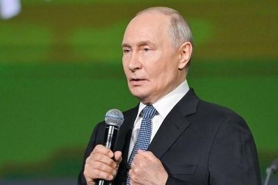 Ông Putin cảnh báo Ukraine, Kiev kêu gọi thêm hệ thống phòng không